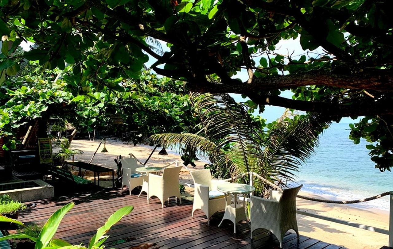 West Coast Beach Resort 코팡안 외부 사진