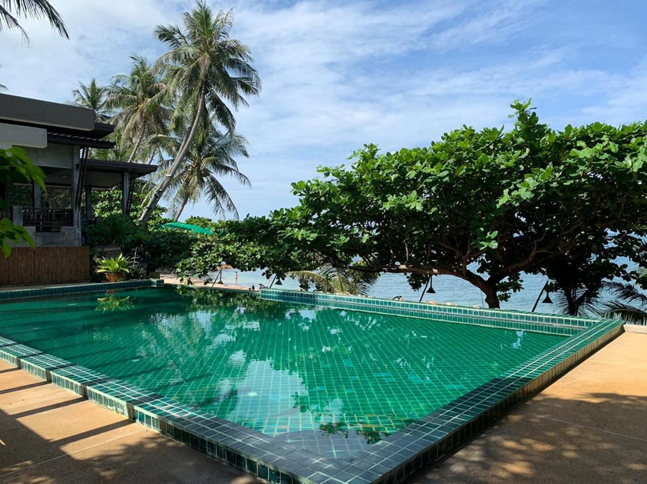 West Coast Beach Resort 코팡안 외부 사진