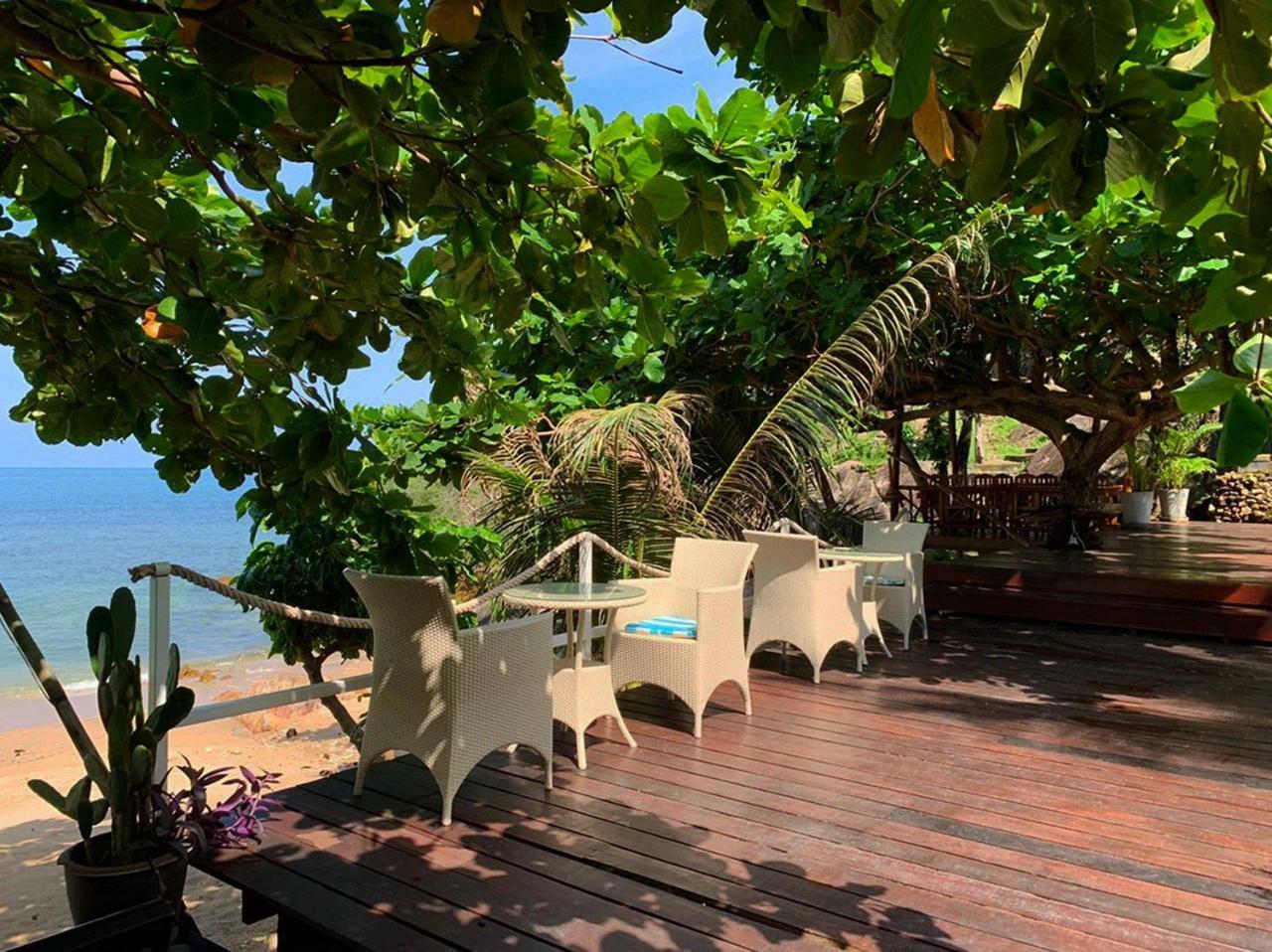 West Coast Beach Resort 코팡안 외부 사진