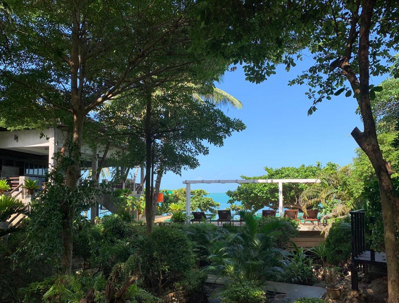 West Coast Beach Resort 코팡안 외부 사진